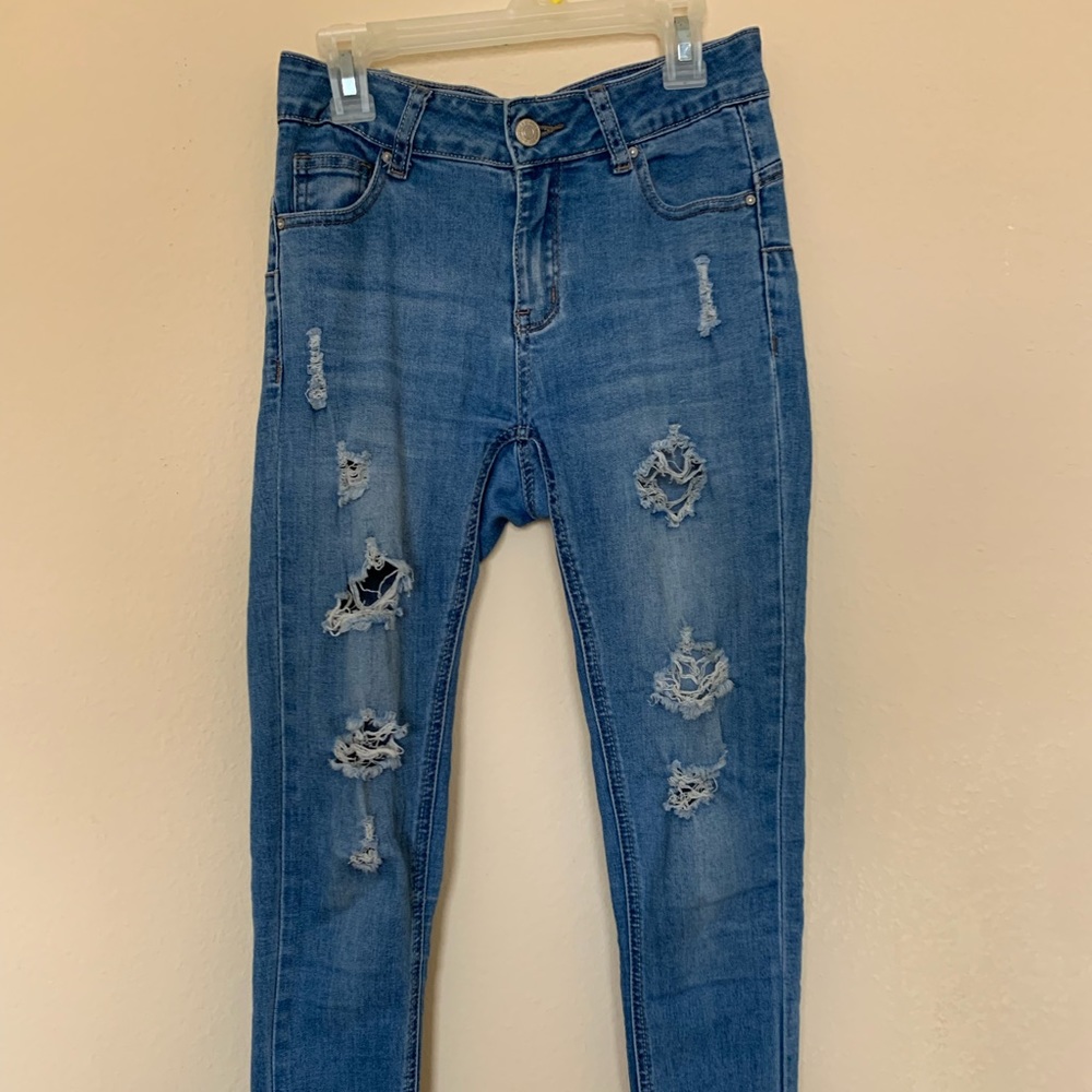Push Up Ripped Blue Jeans